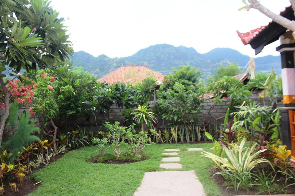 Pande Guest House Pemuteran Buitenkant foto