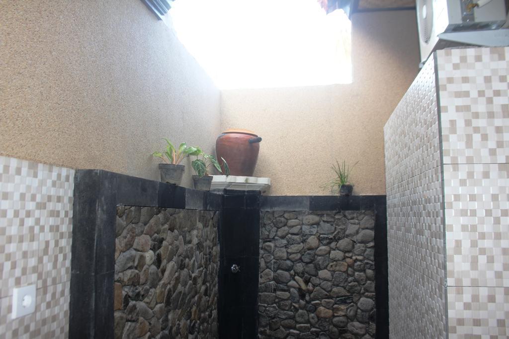 Pande Guest House Pemuteran Buitenkant foto