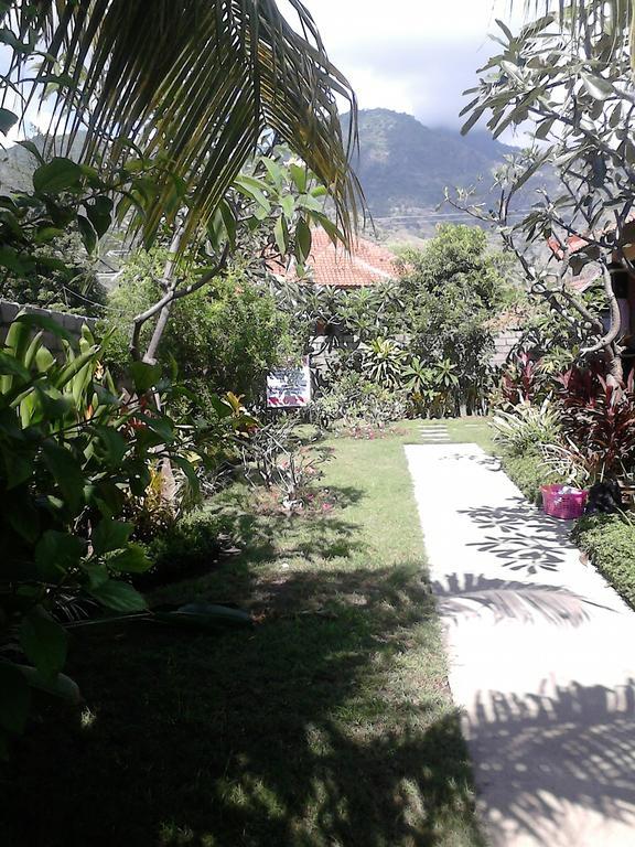Pande Guest House Pemuteran Buitenkant foto