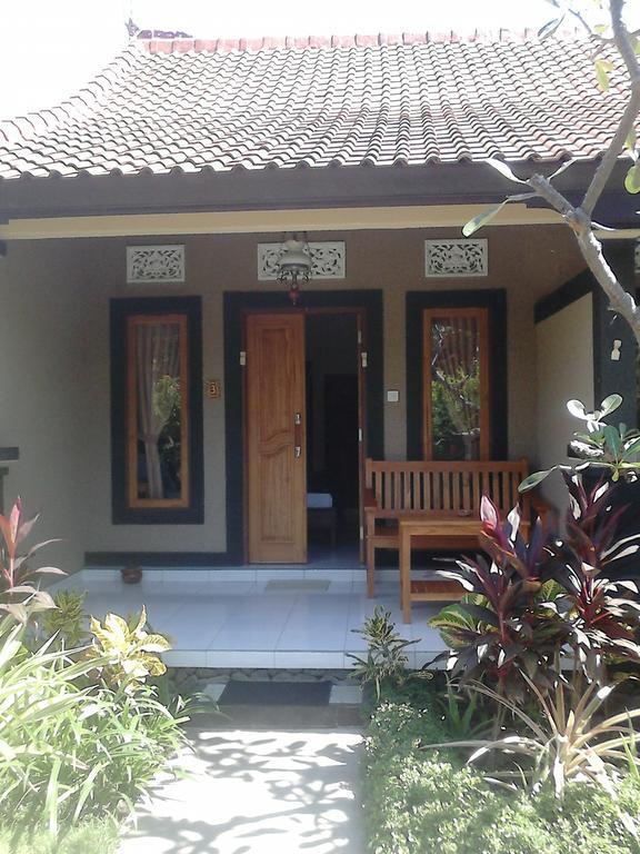 Pande Guest House Pemuteran Buitenkant foto